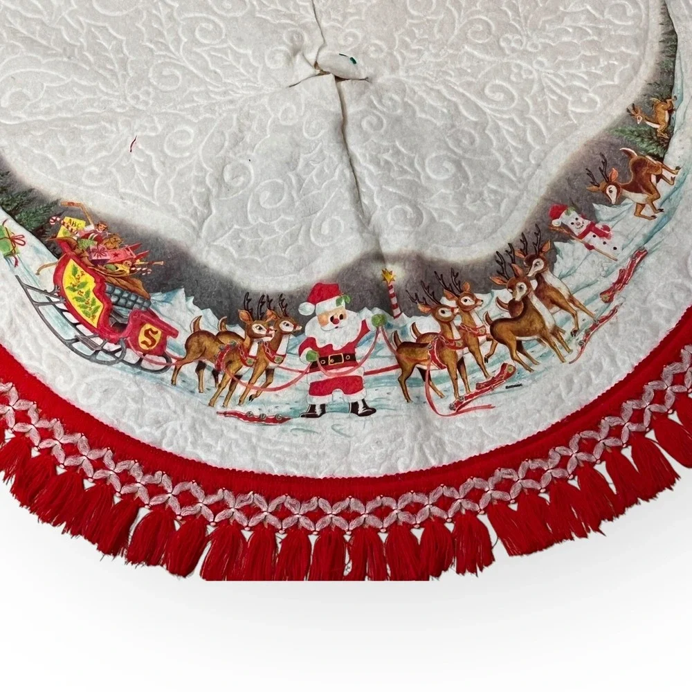 Vtg Santa North Pole Reindeer Sleigh Fringe Edge‎ Christmas Tree Felt Skirt 40